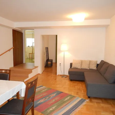 Konukevi Kuegler-eppich, Kuep Kg Proleb