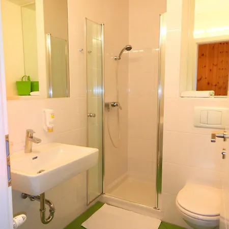 Konukevi Kuegler-eppich, Kuep Kg Proleb