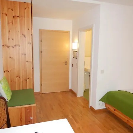 Konukevi Kuegler-eppich, Kuep Kg